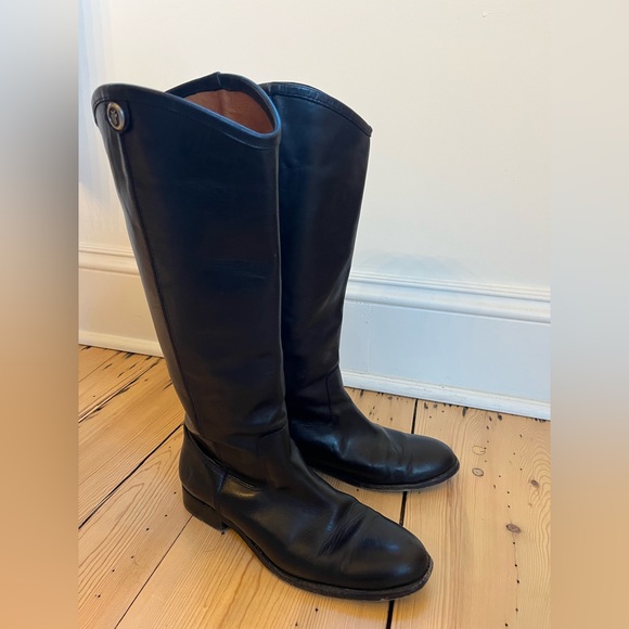 Frye Tall Melissa Button Boots 8.5 - Picture 5 of 9